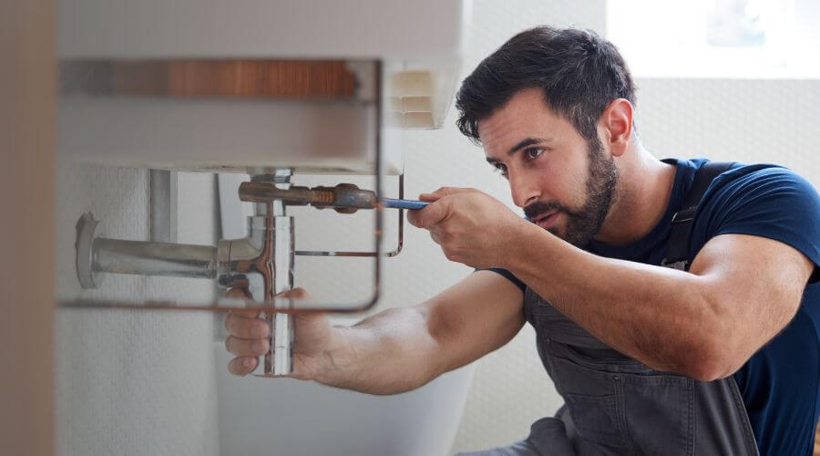 Professional water heater installation services in Altamont, KS